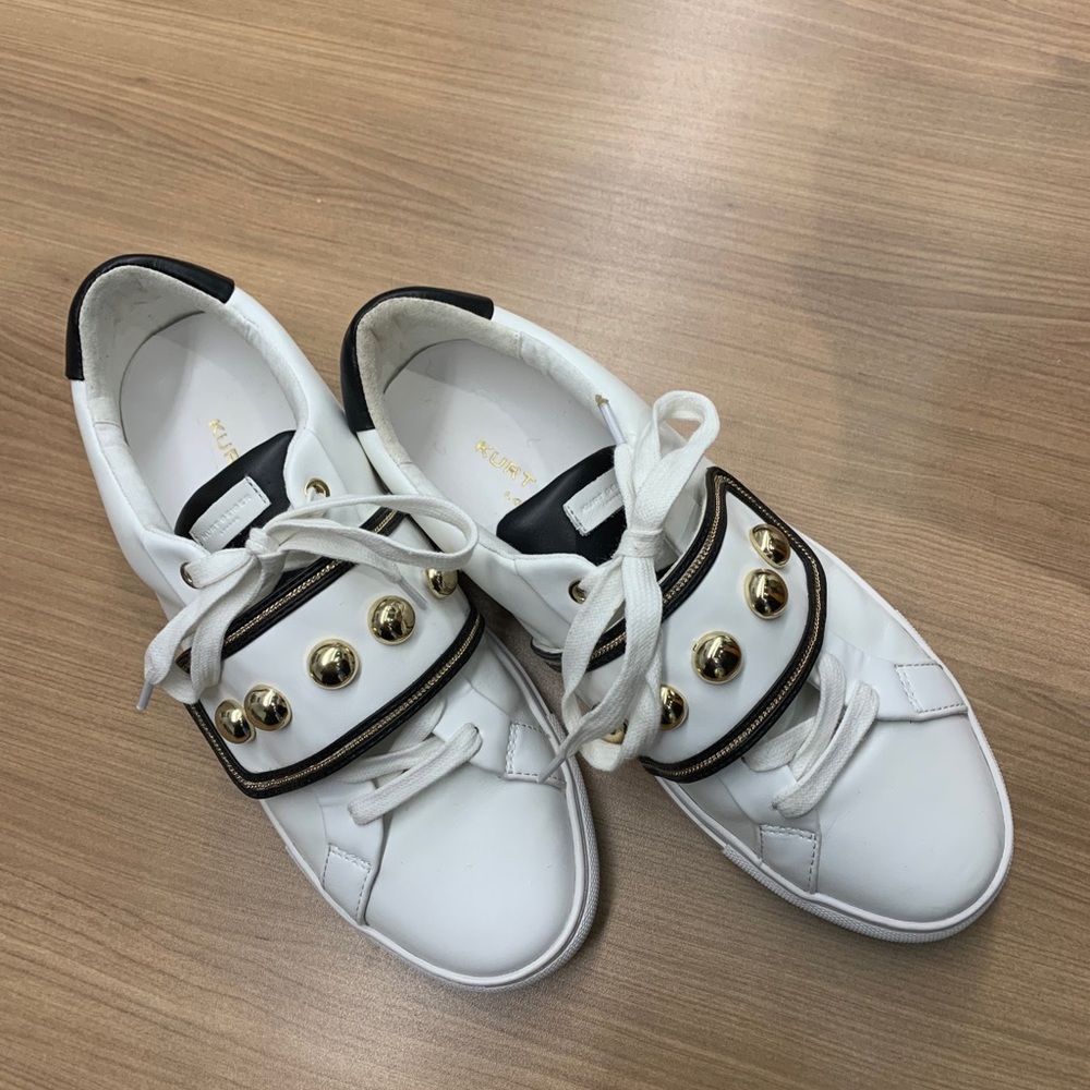 Women’s sneakers - Picture 13 of 13